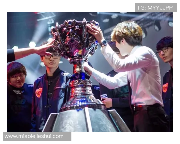 和平精英专题深入分析IG战队的团队配合与战术策略