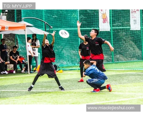 广州飞盘队荣登全国飞盘战术排行榜第三名展现强大实力与团队合作精神 广州飞盘队荣登全国飞盘战术排行榜第三名展现强大实力与团队合作精神